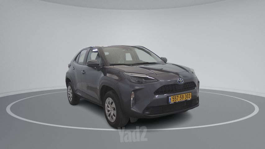 טויוטה יאריס קרוס