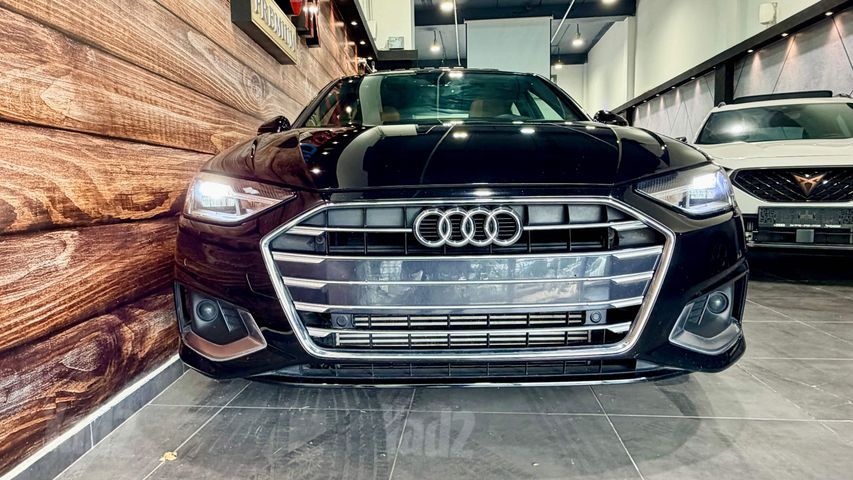 מודעת רכב אאודי A4 2