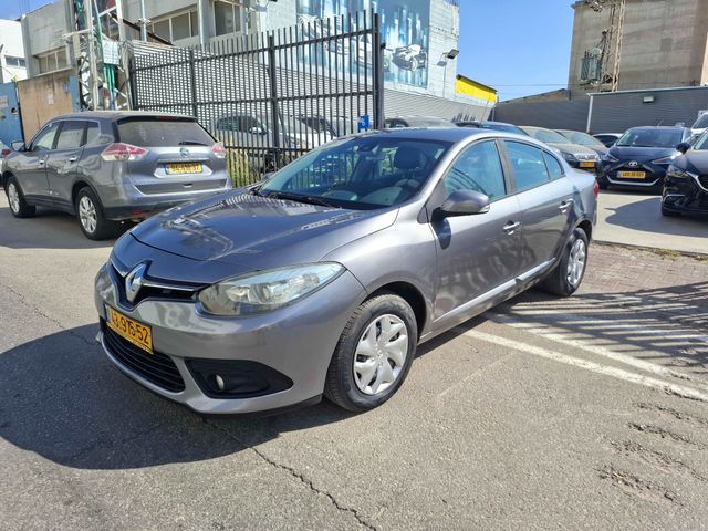 רנו פלואנס