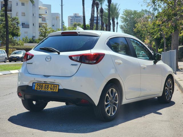מאזדה 2