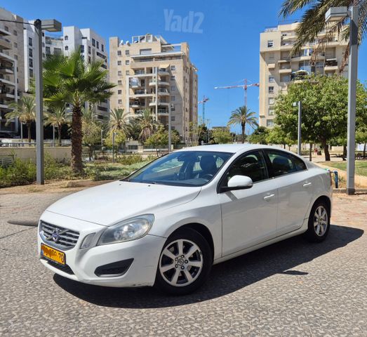 וולוו S60