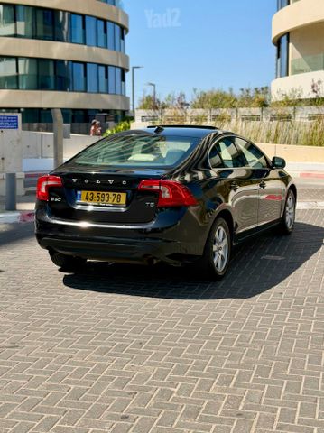 וולוו S60