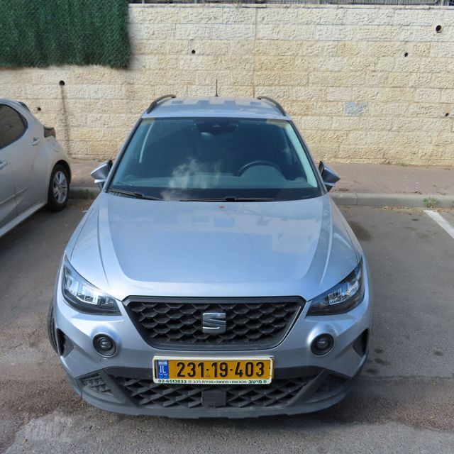 מודעת רכב סיאט ארונה
