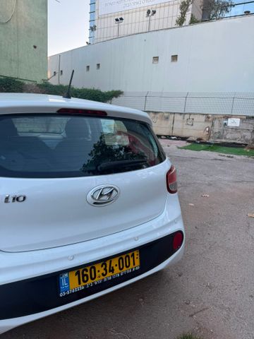 יונדאי i10