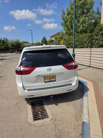 טויוטה סיינה