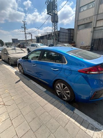 יונדאי איוניק