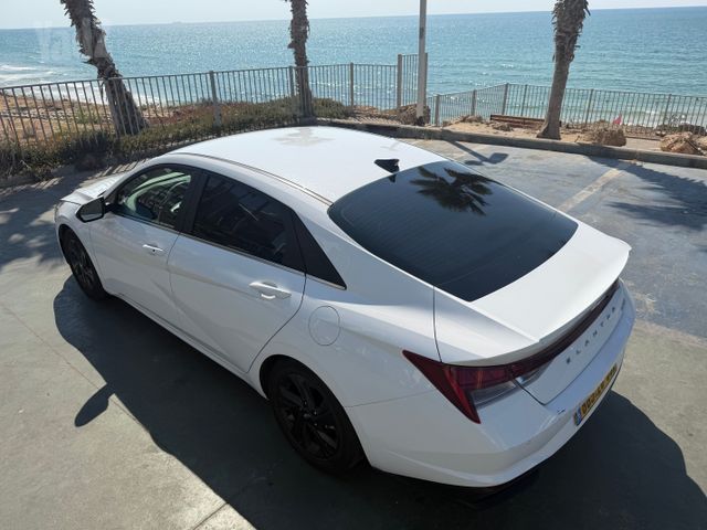יונדאי אלנטרה