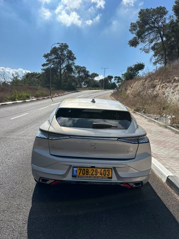 מודעת רכב די.אס 4