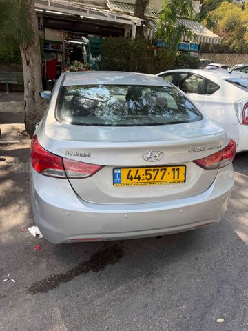 יונדאי I35