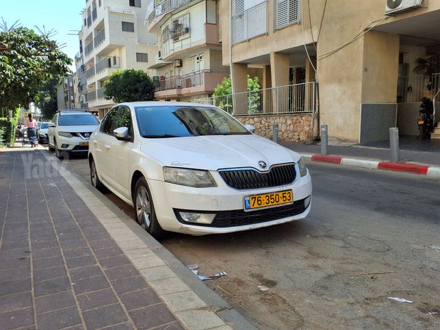 סקודה אוקטביה