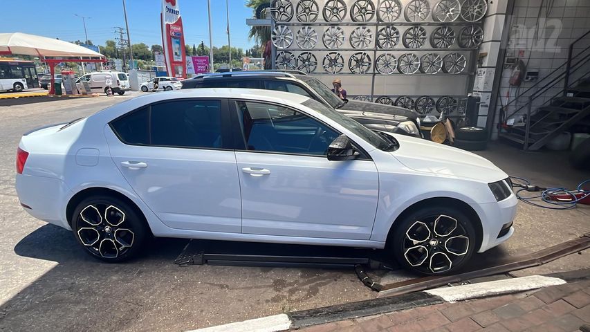 סקודה אוקטביה