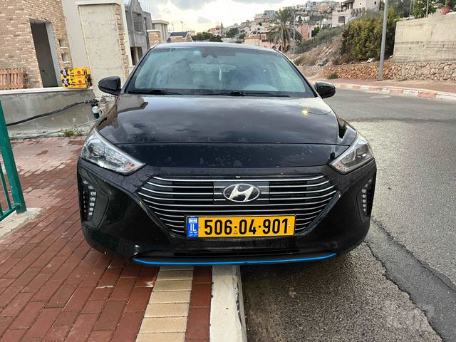 יונדאי איוניק