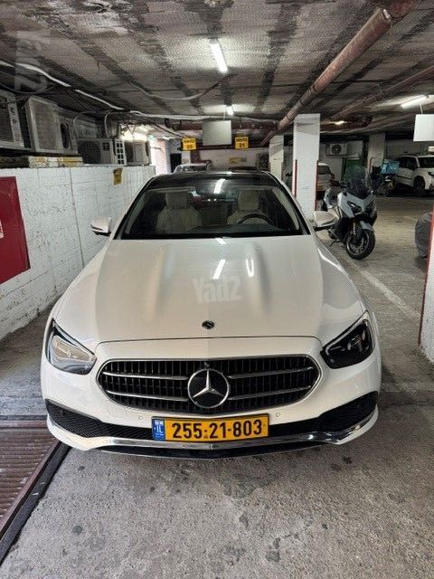 מודעת רכב מרצדס-בנץ E-class