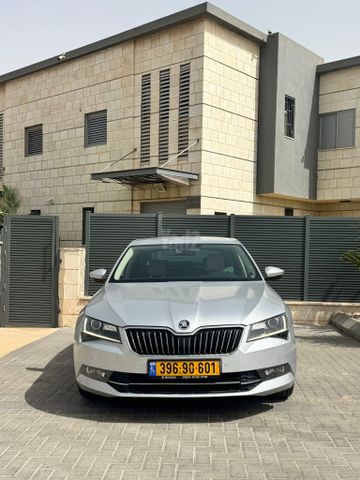 סקודה סופרב