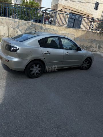 מאזדה 3