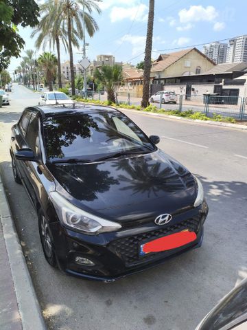 מודעת רכב יונדאי i20