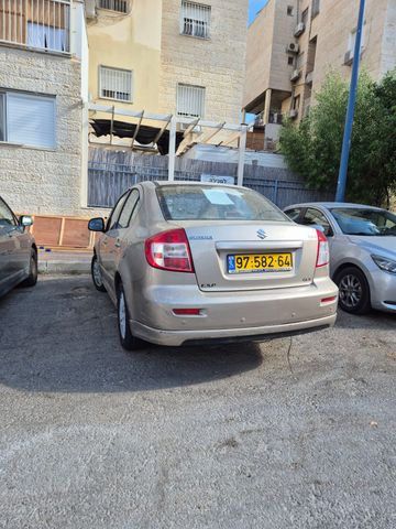 סוזוקי SX4