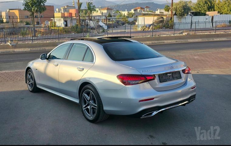 מרצדס-בנץ E-class