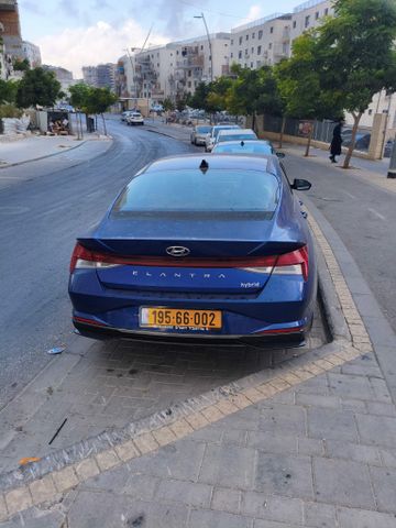 יונדאי אלנטרה