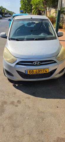 יונדאי i10