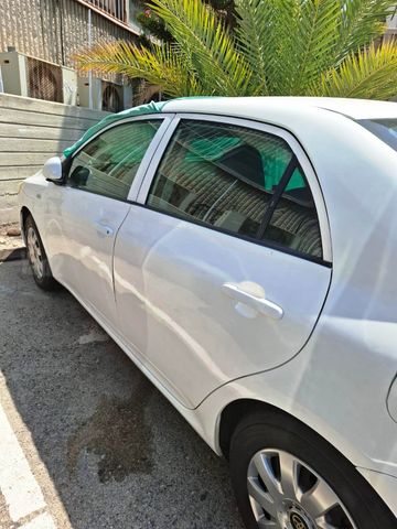 מודעת רכב טויוטה קורולה