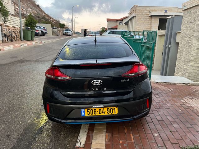 יונדאי איוניק