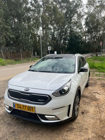 קיה נירו