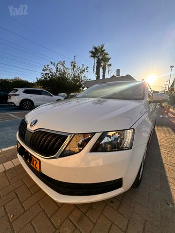סקודה אוקטביה