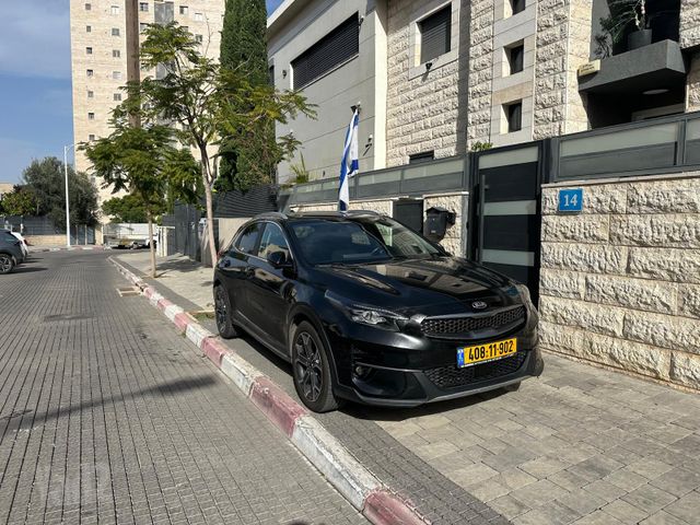 מודעת רכב קיה XCeed