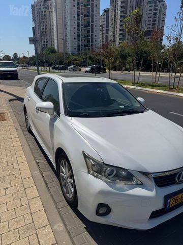 לקסוס CT