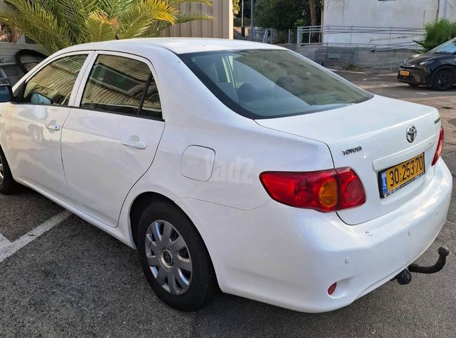 טויוטה קורולה