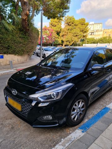 יונדאי i20