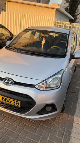 יונדאי i10