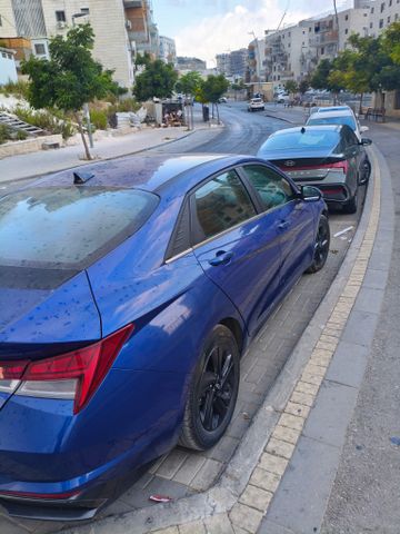 יונדאי אלנטרה