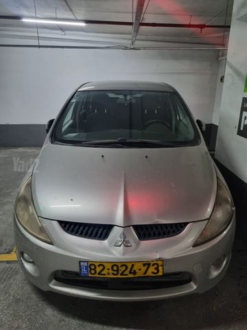 מיצובישי גרנדיס