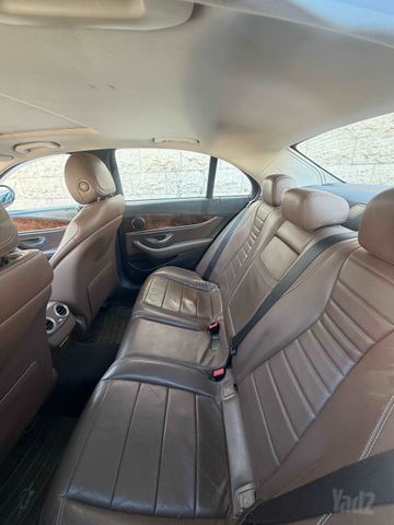 מרצדס-בנץ E-class