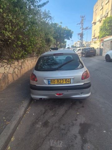 מודעת רכב פיג'ו 206