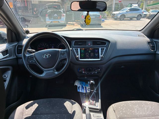 יונדאי i20