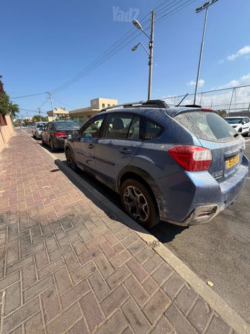 מודעת רכב סובארו XV