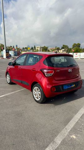 יונדאי i10