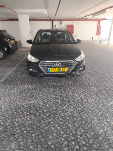 יונדאי אקסנט i25