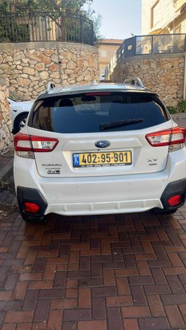 מודעת רכב סובארו XV