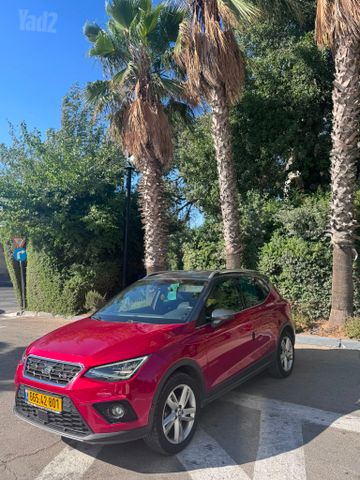 סיאט ארונה