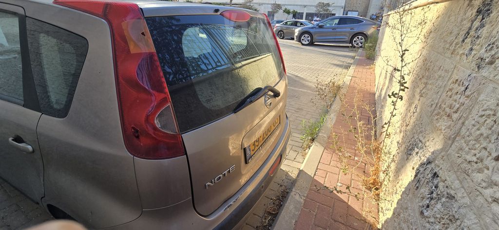 ניסאן נוט