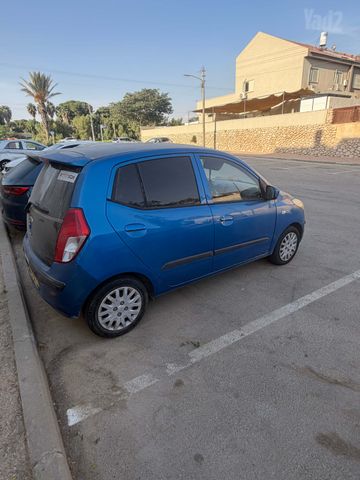 יונדאי i10