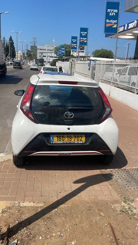 טויוטה אייגו