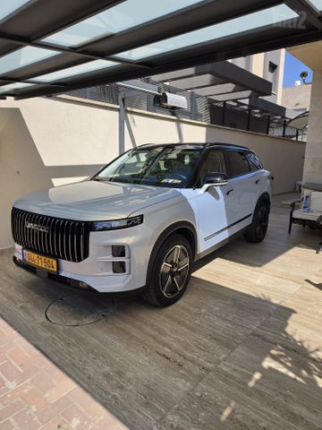 ג'אקו J7