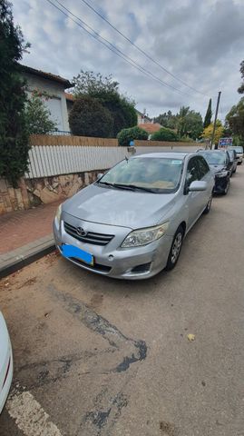 טויוטה קורולה