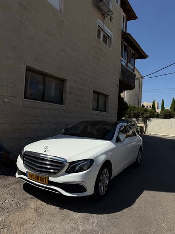 מרצדס-בנץ E-class