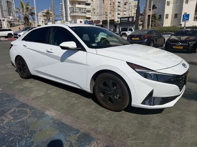 יונדאי אלנטרה